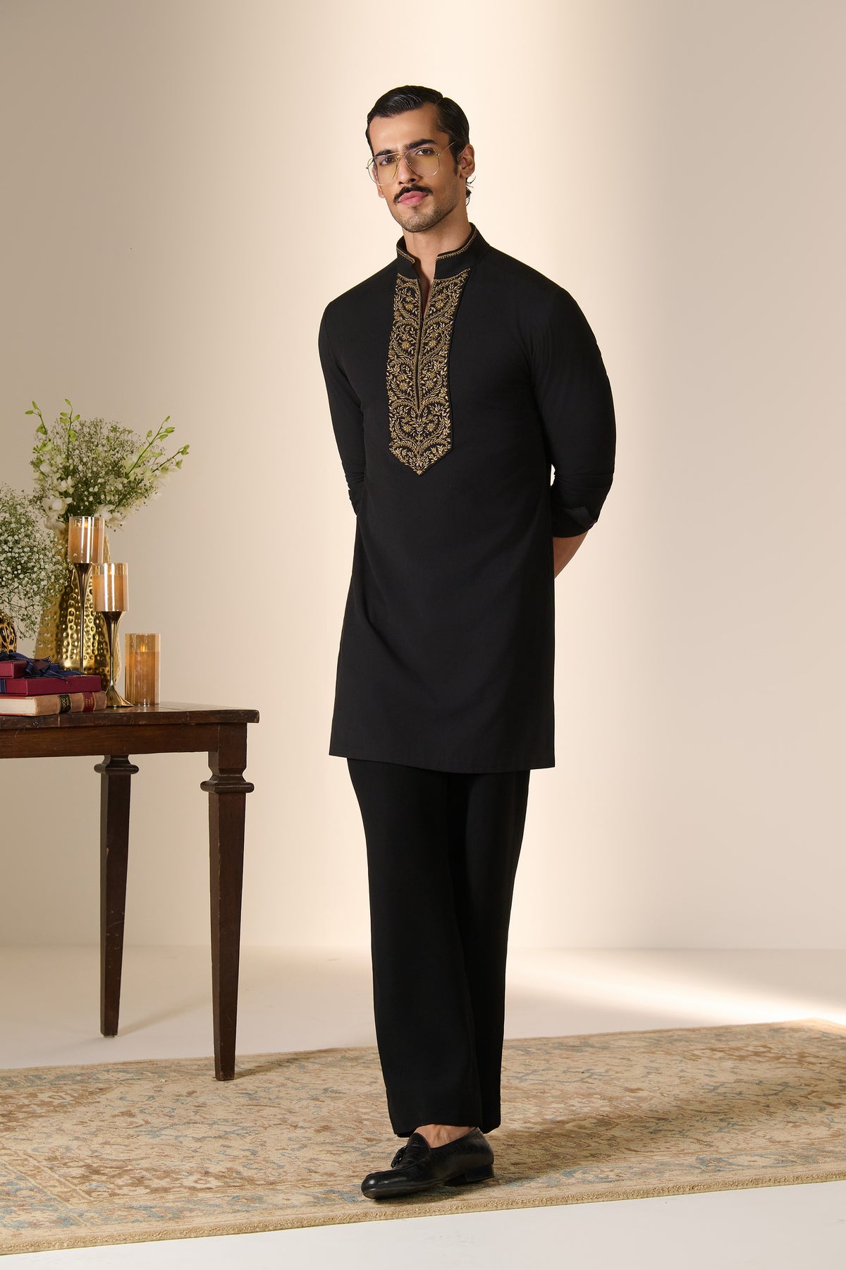 Gold Placket Embroidered Kurta