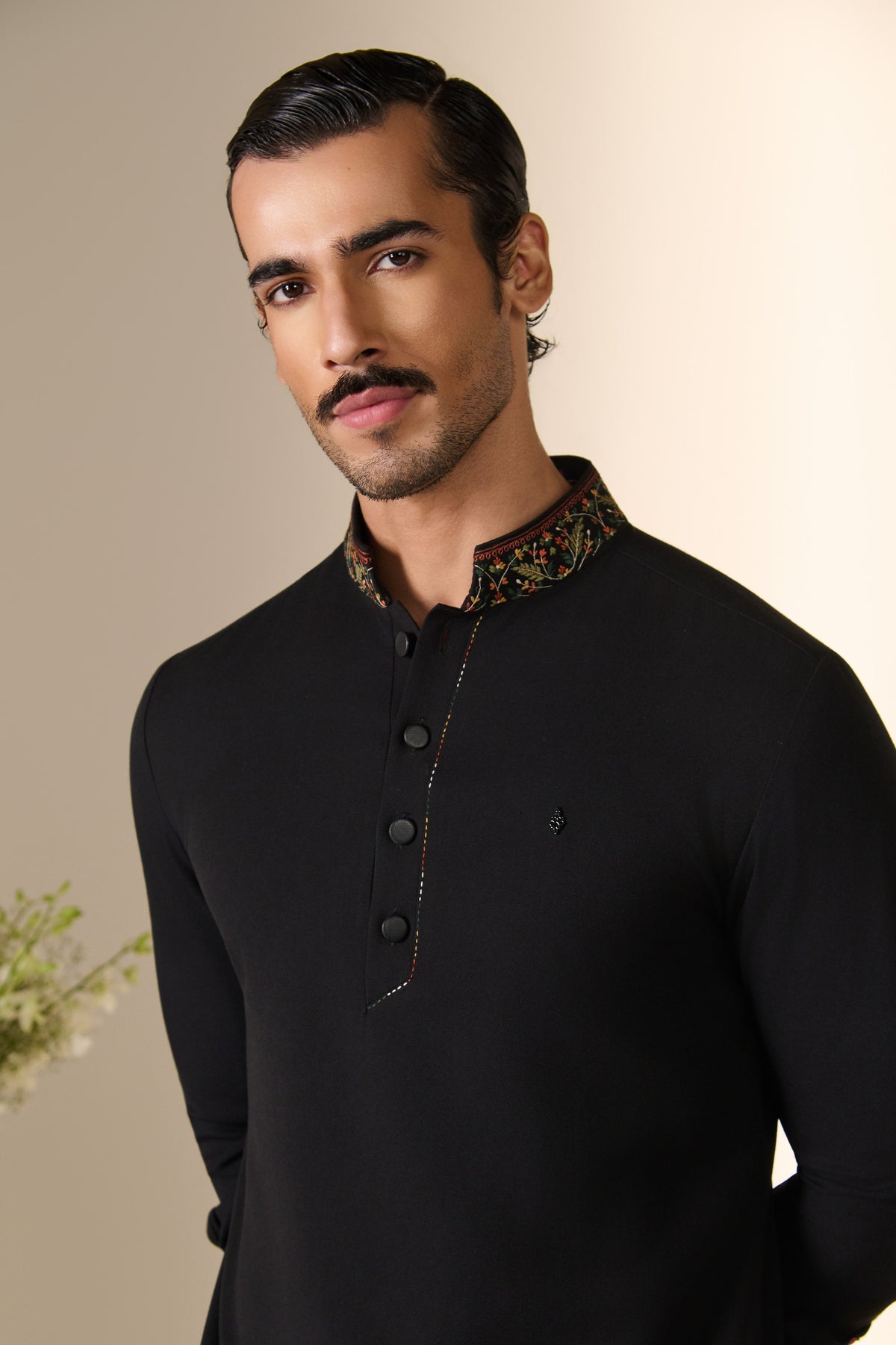 Black Embroidered Hem Kurta