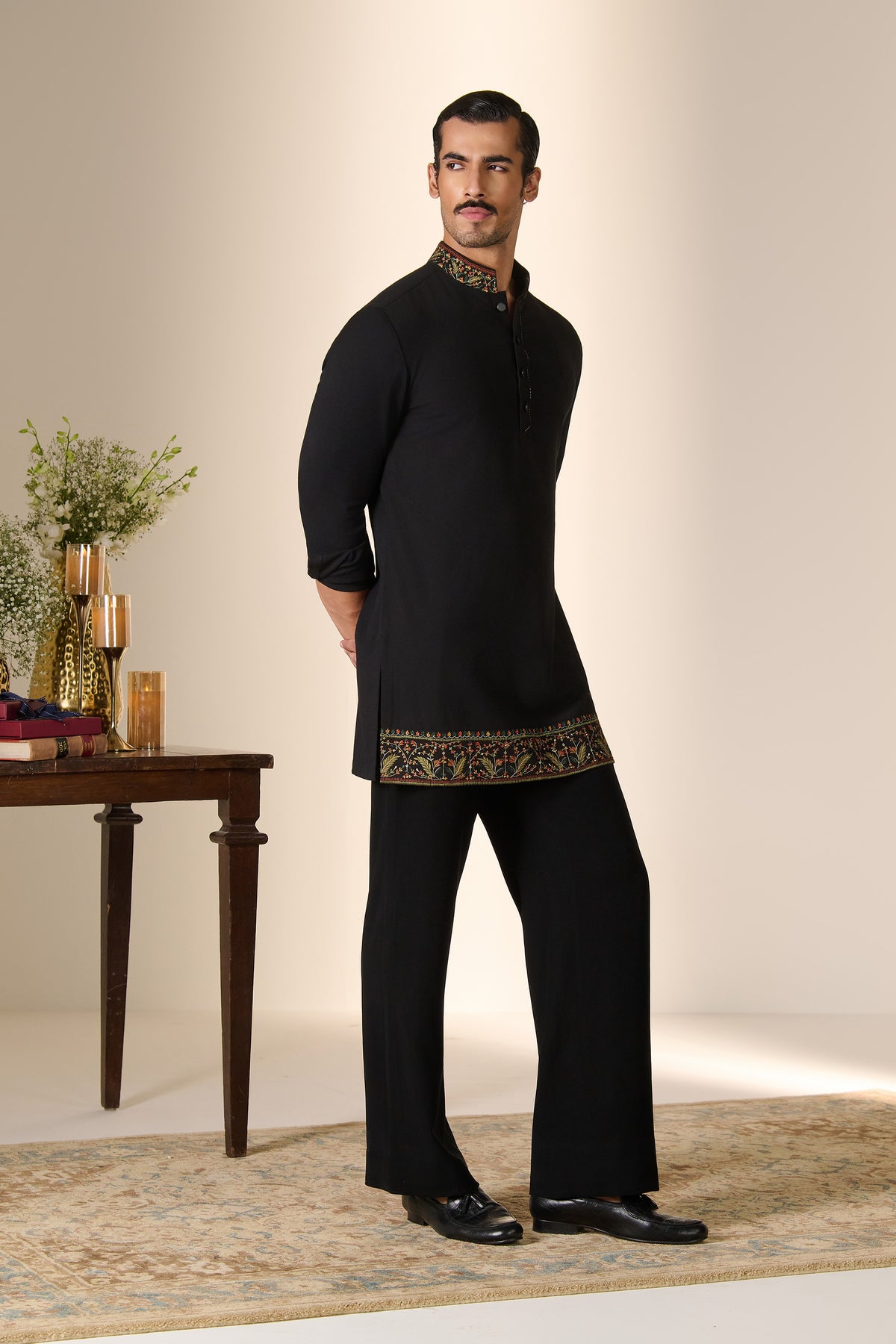 Black Embroidered Hem Kurta