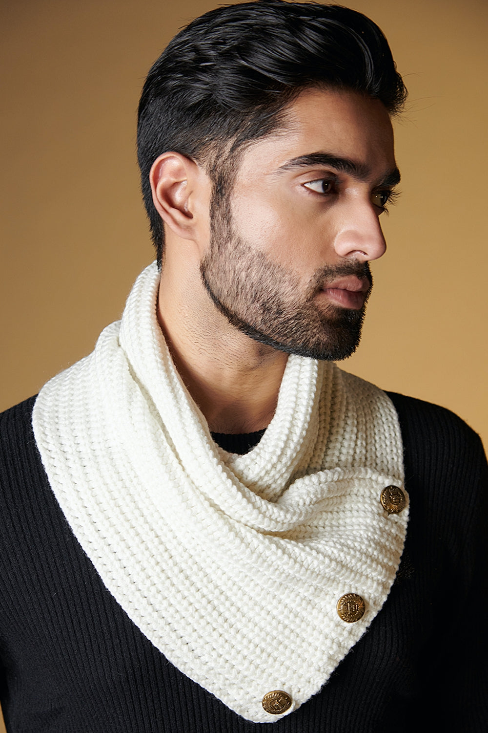 SNCC Off-White Cravat Muffler