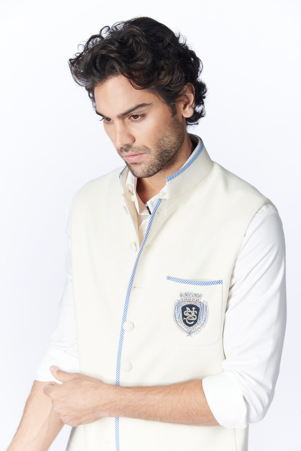 Zaeden In SNCC Waistcoat with Contrast Piping