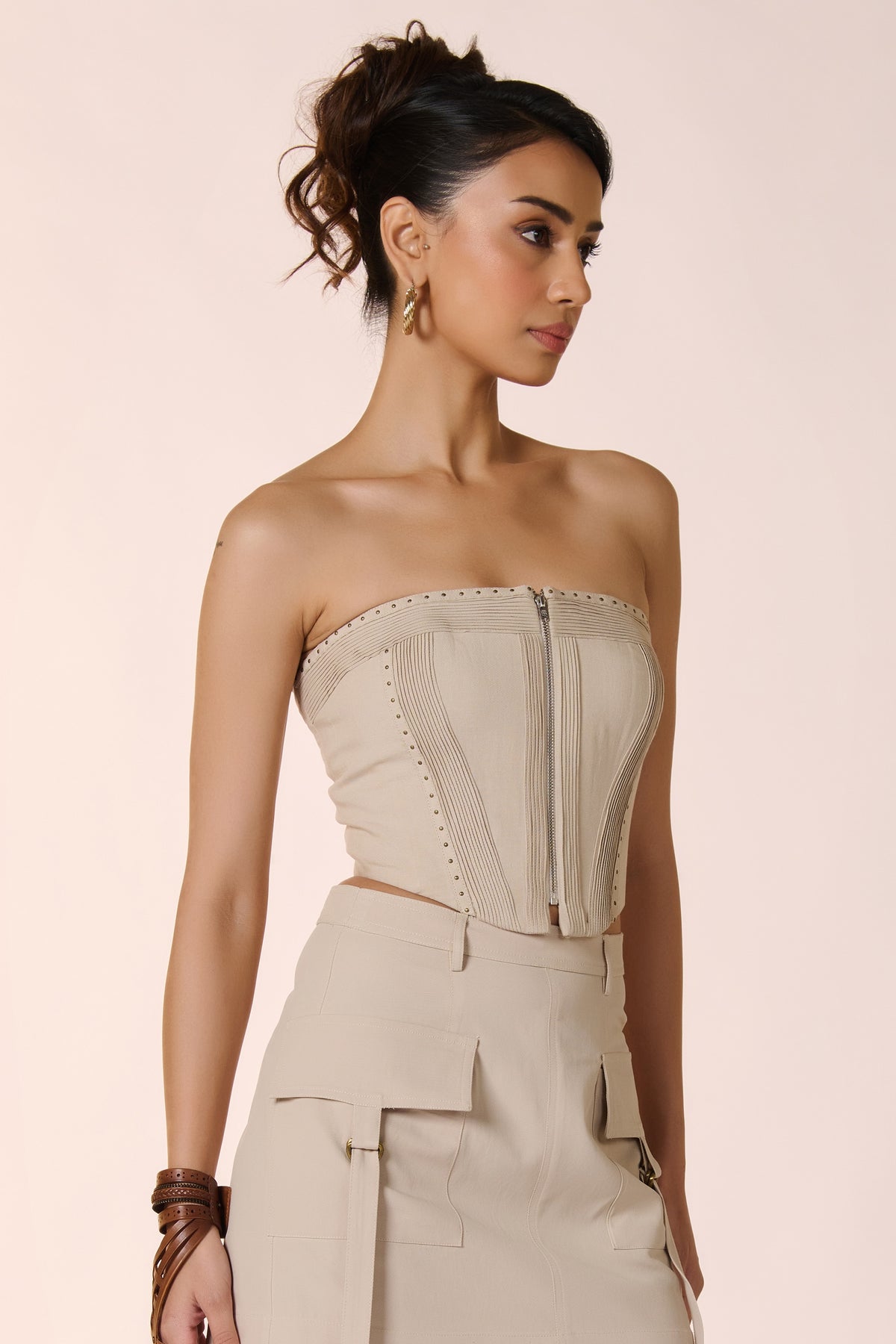 Pleated Ecru Zipped Corset