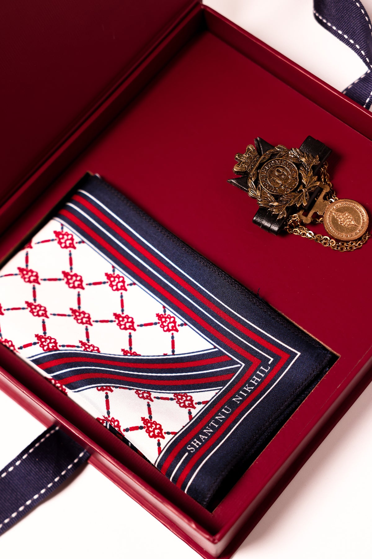 The S&N Gift Box
