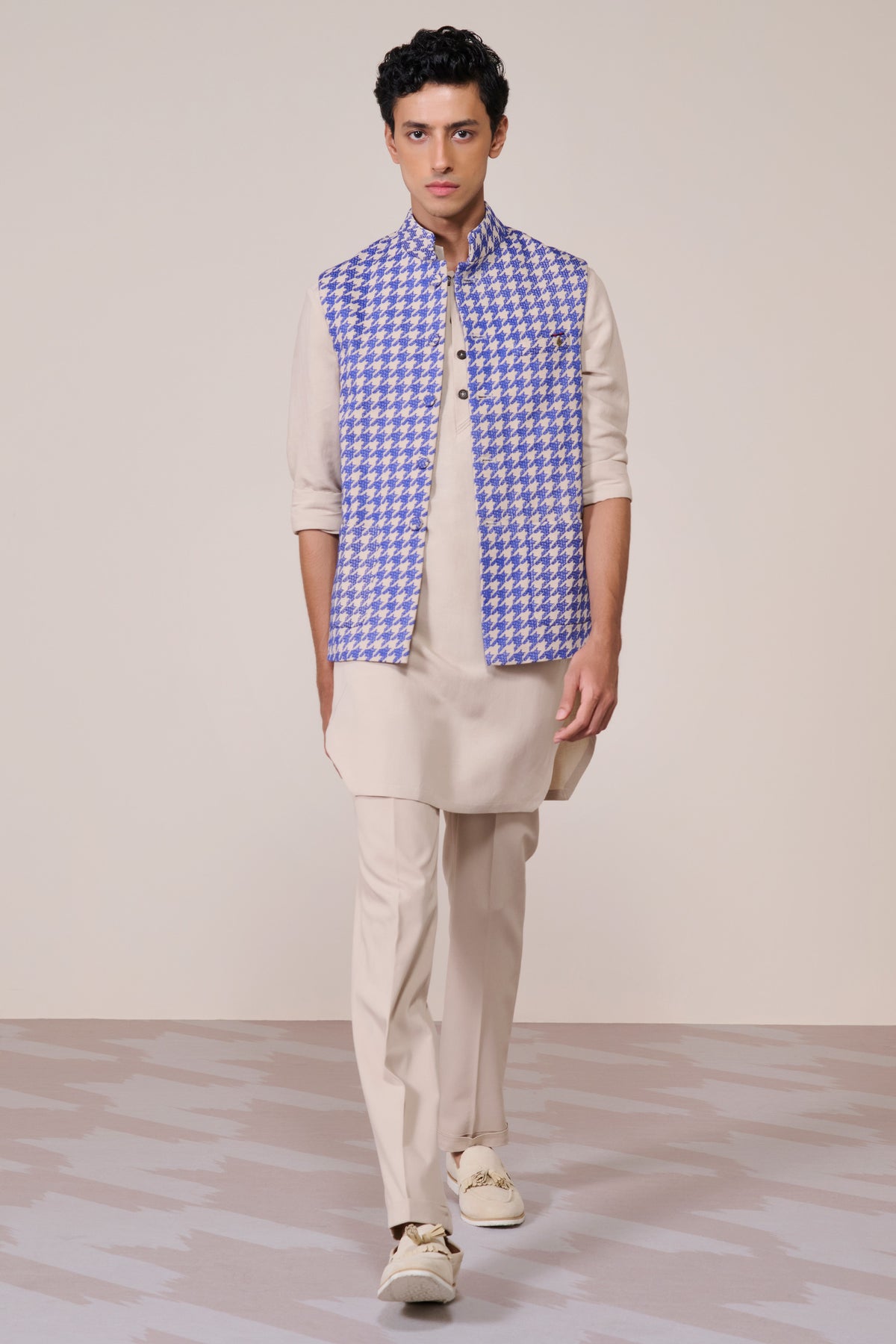 Blue Houndstooth Printed Waistcoat