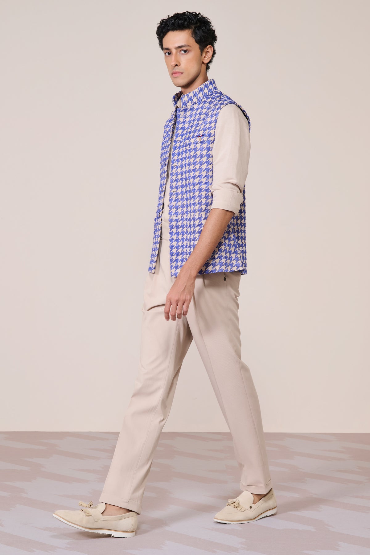Blue Houndstooth Printed Waistcoat