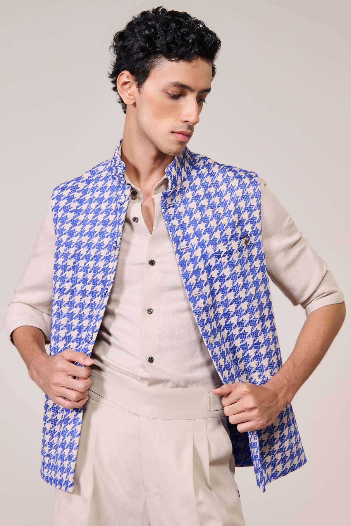 Blue Houndstooth Printed Waistcoat