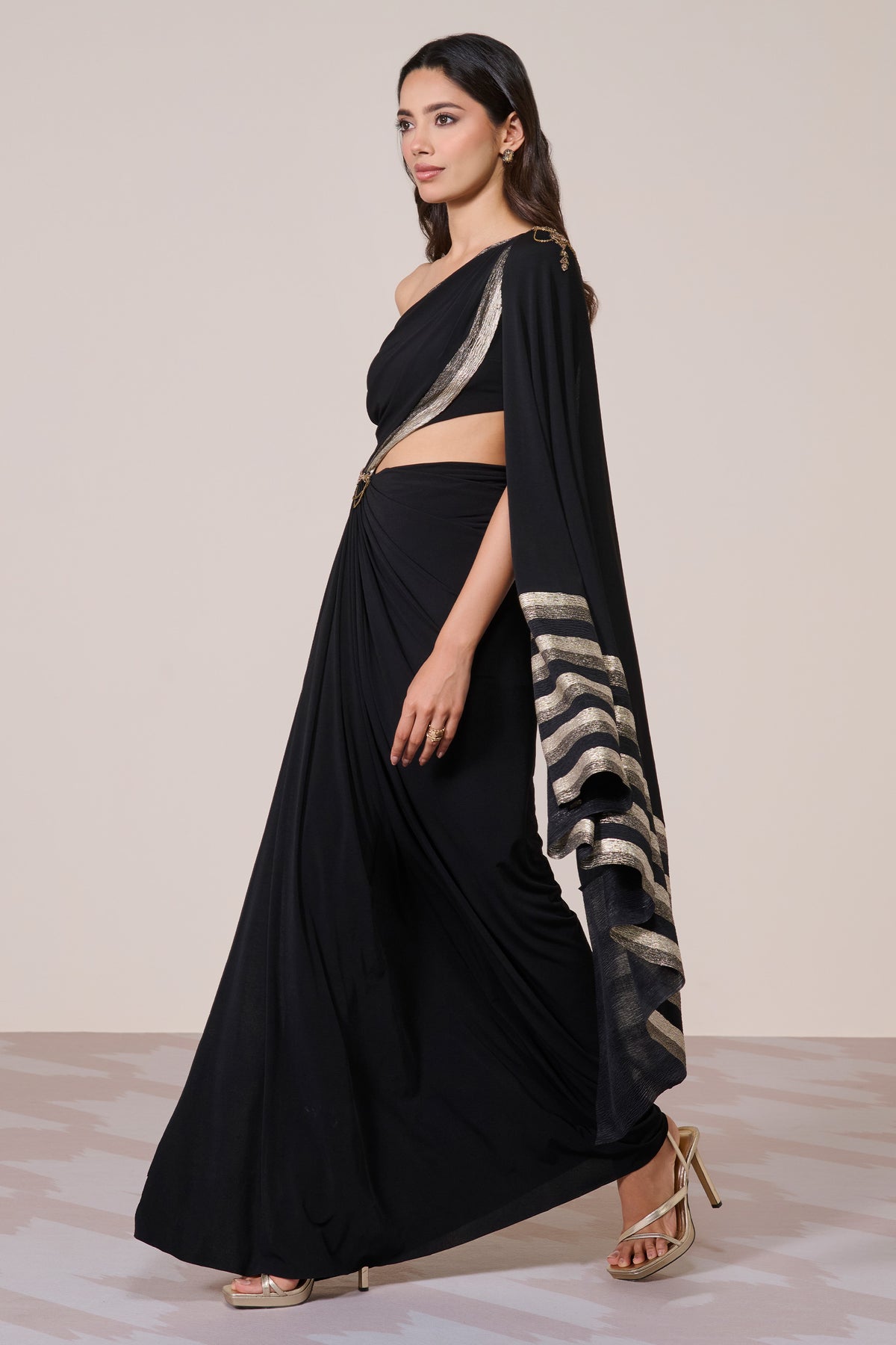 Black One-Shoulder Drape Gown
