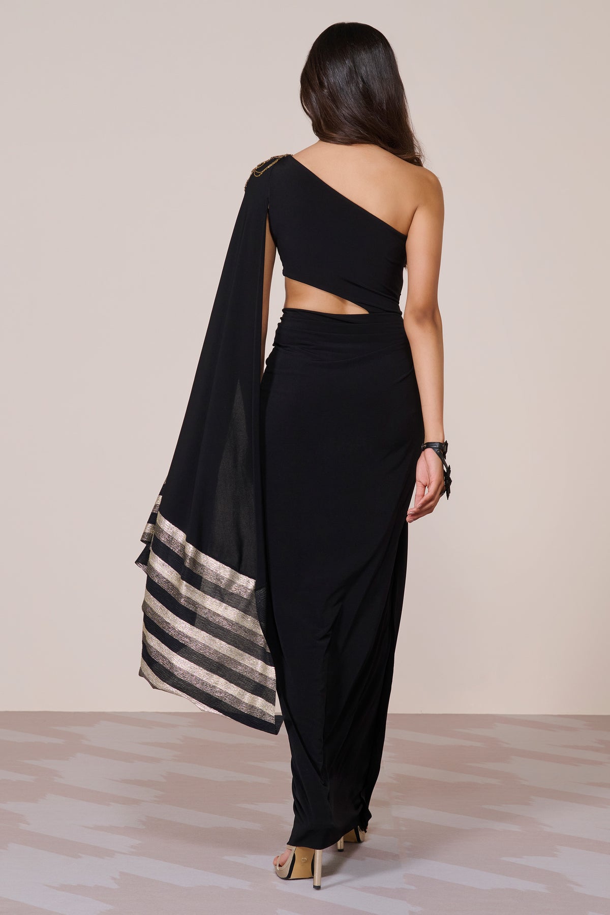 Black One-Shoulder Drape Gown