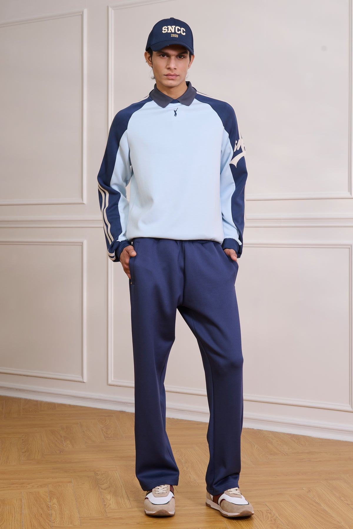 SNCC Contrast Piping Sweatshirt
