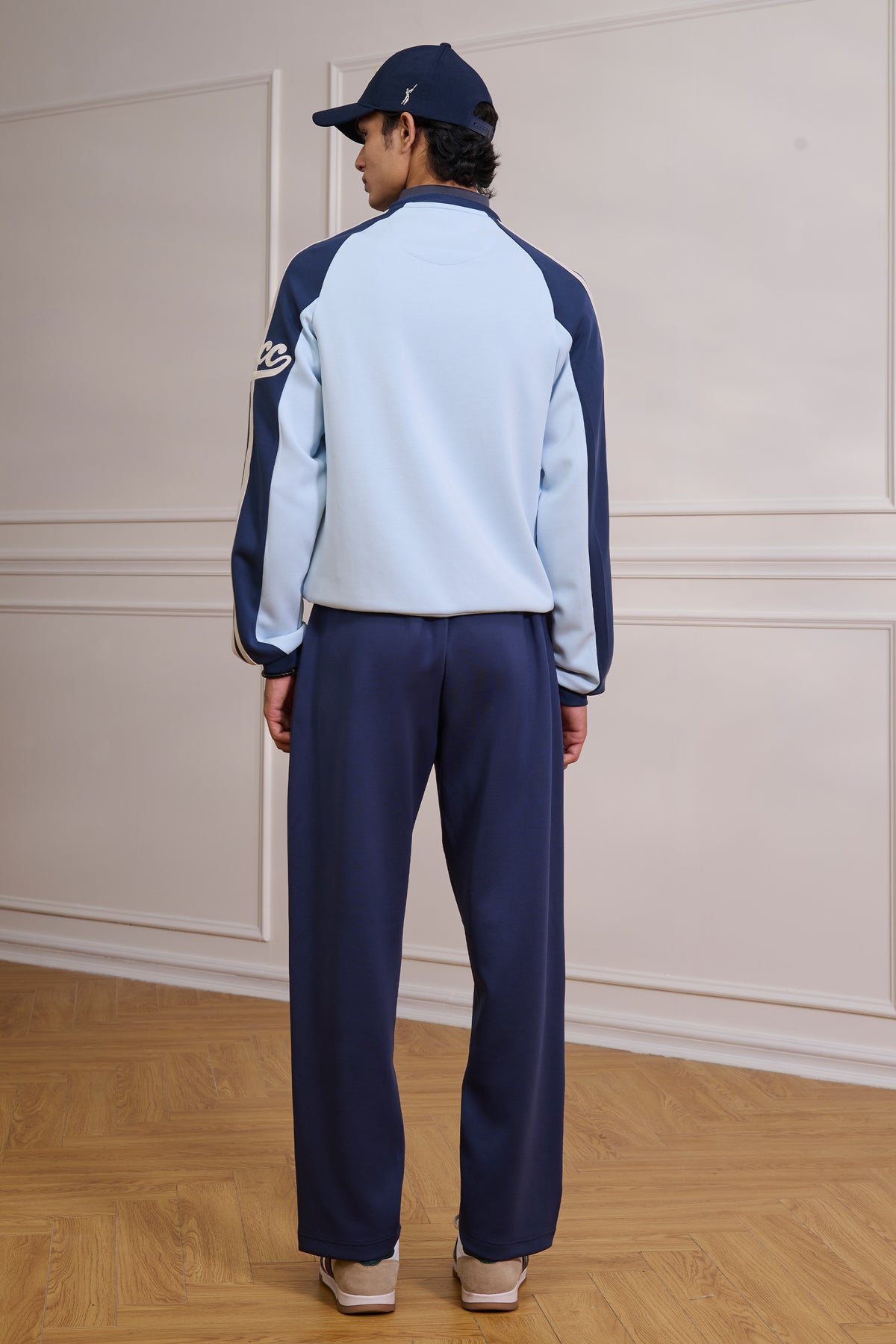 SNCC Contrast Piping Sweatshirt
