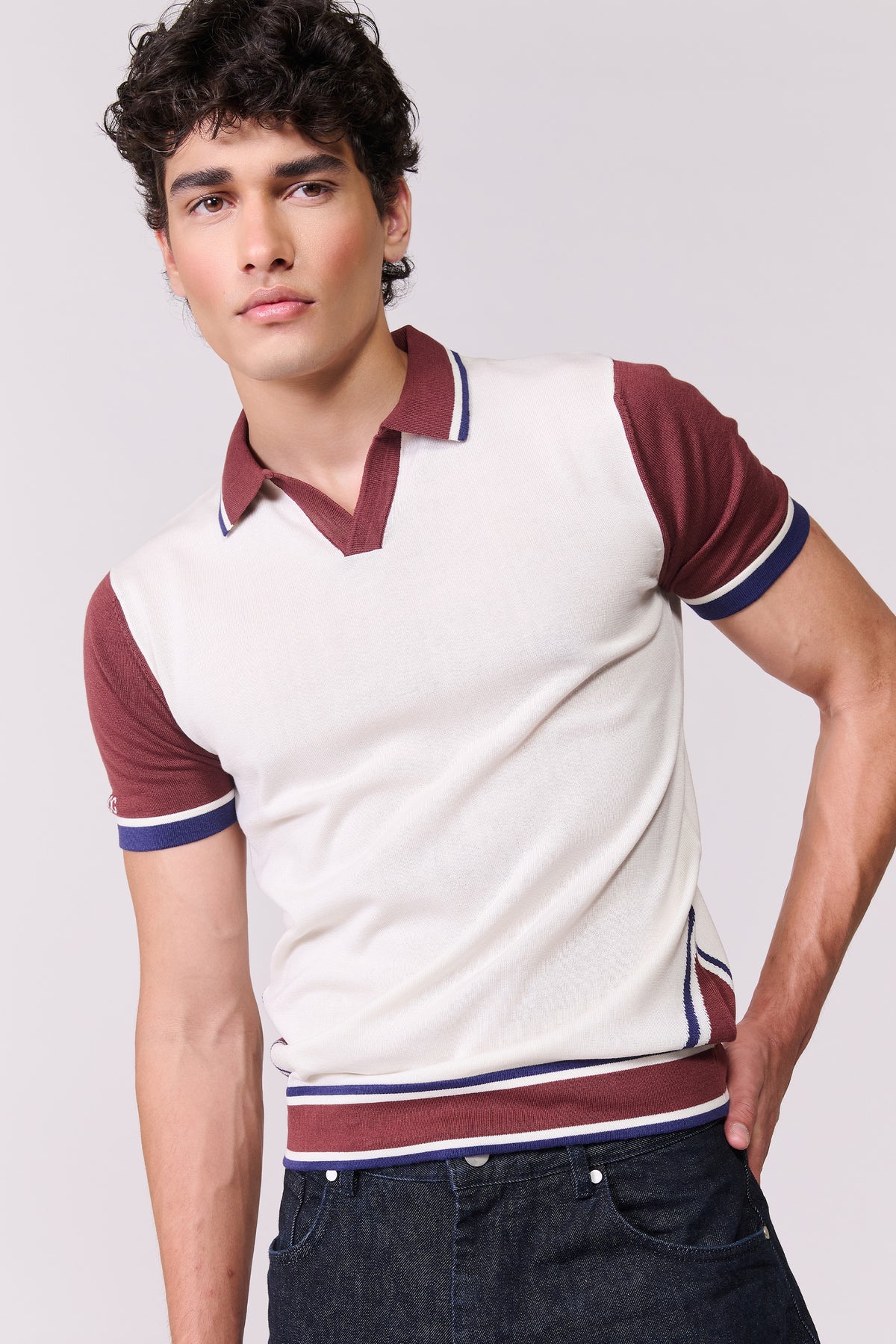 SNCC Offwhite Striped Yorker