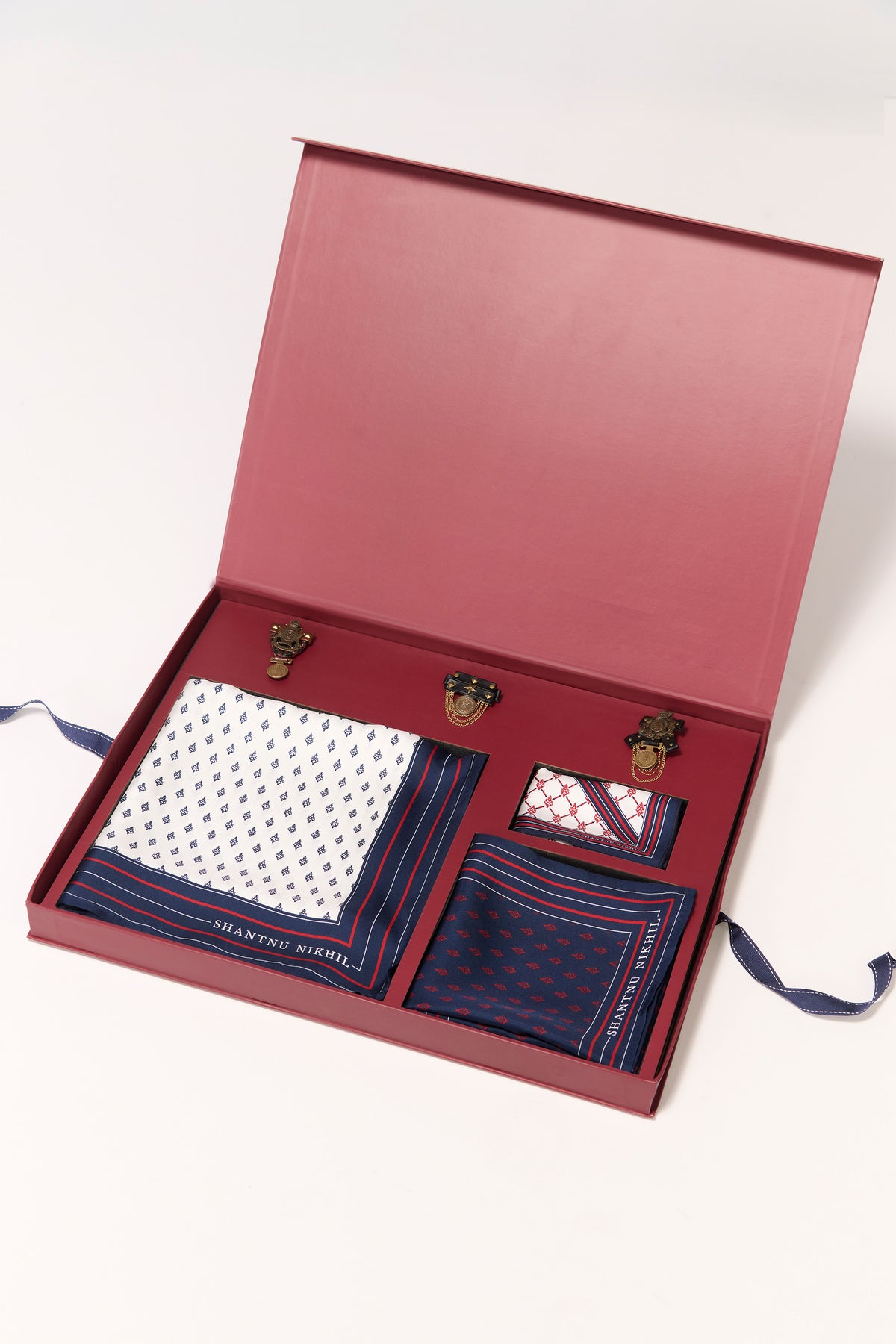 The Ceremonial Gift Box