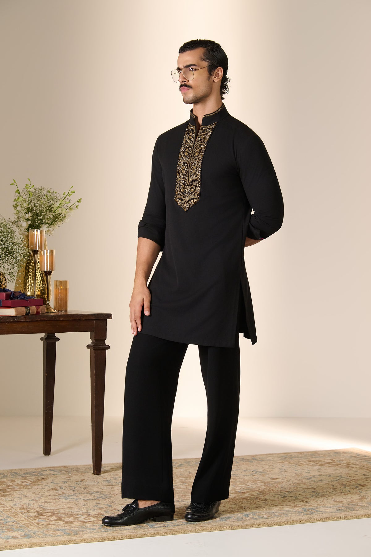 Gold Placket Embroidered Kurta