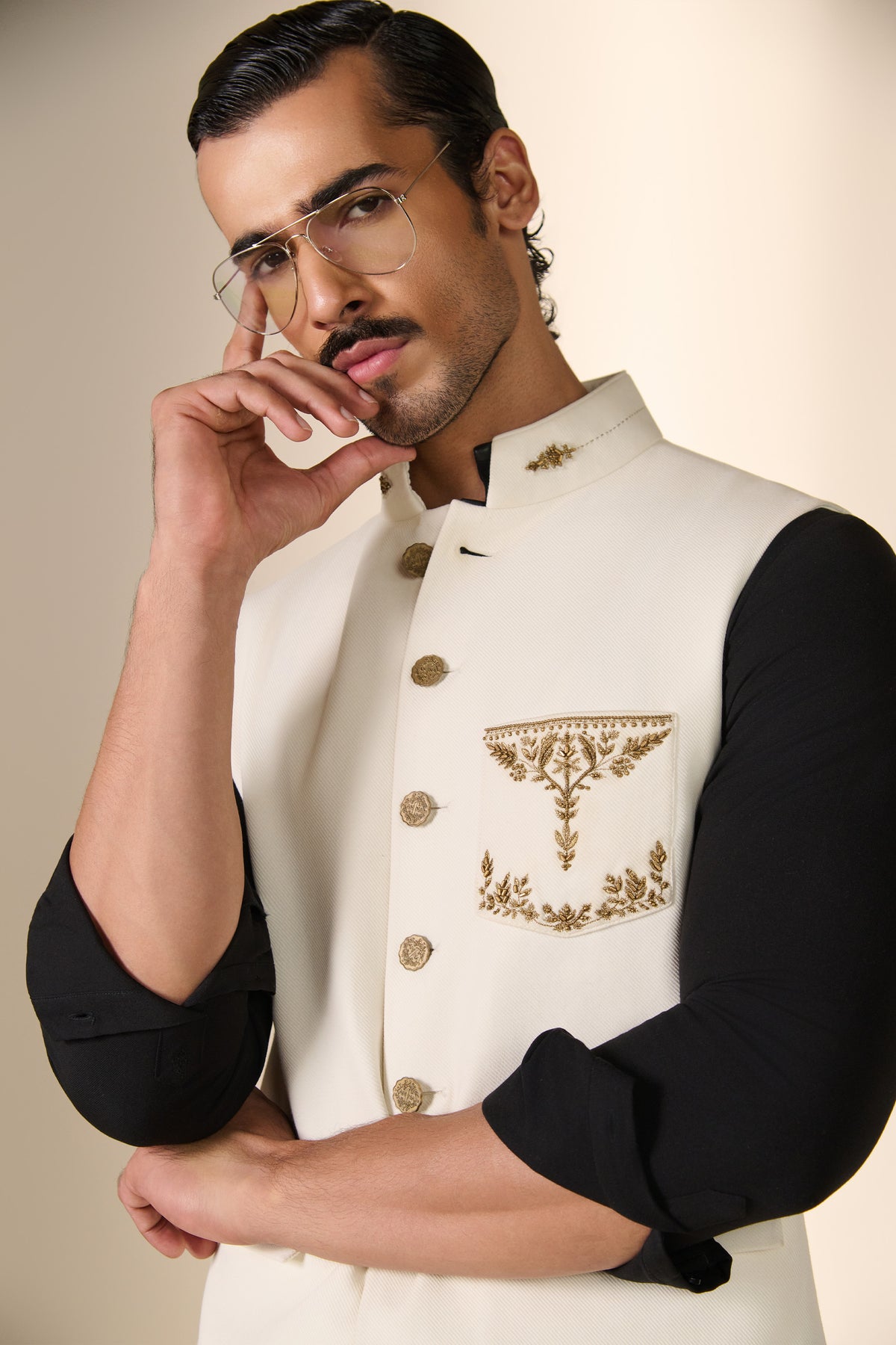 Ivory Zari Embroidered Waistcoat