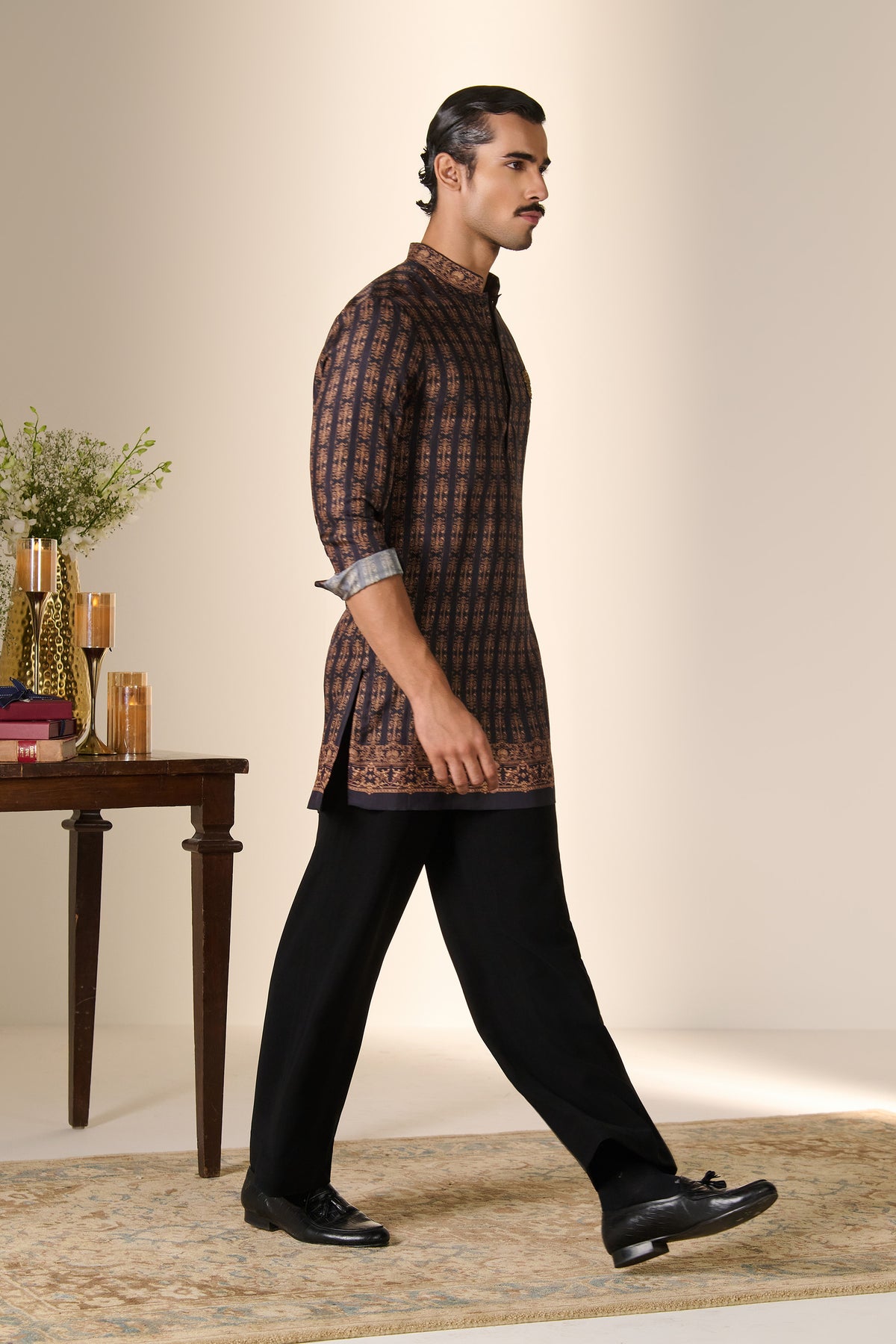 Black Printed Crest Kurta