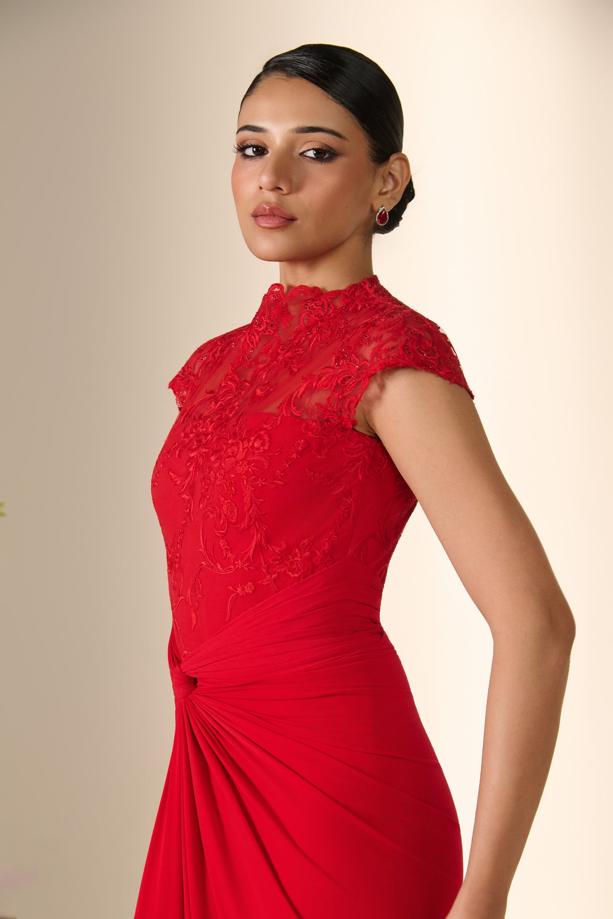 Crimson Patterned Mesh Saree Gown