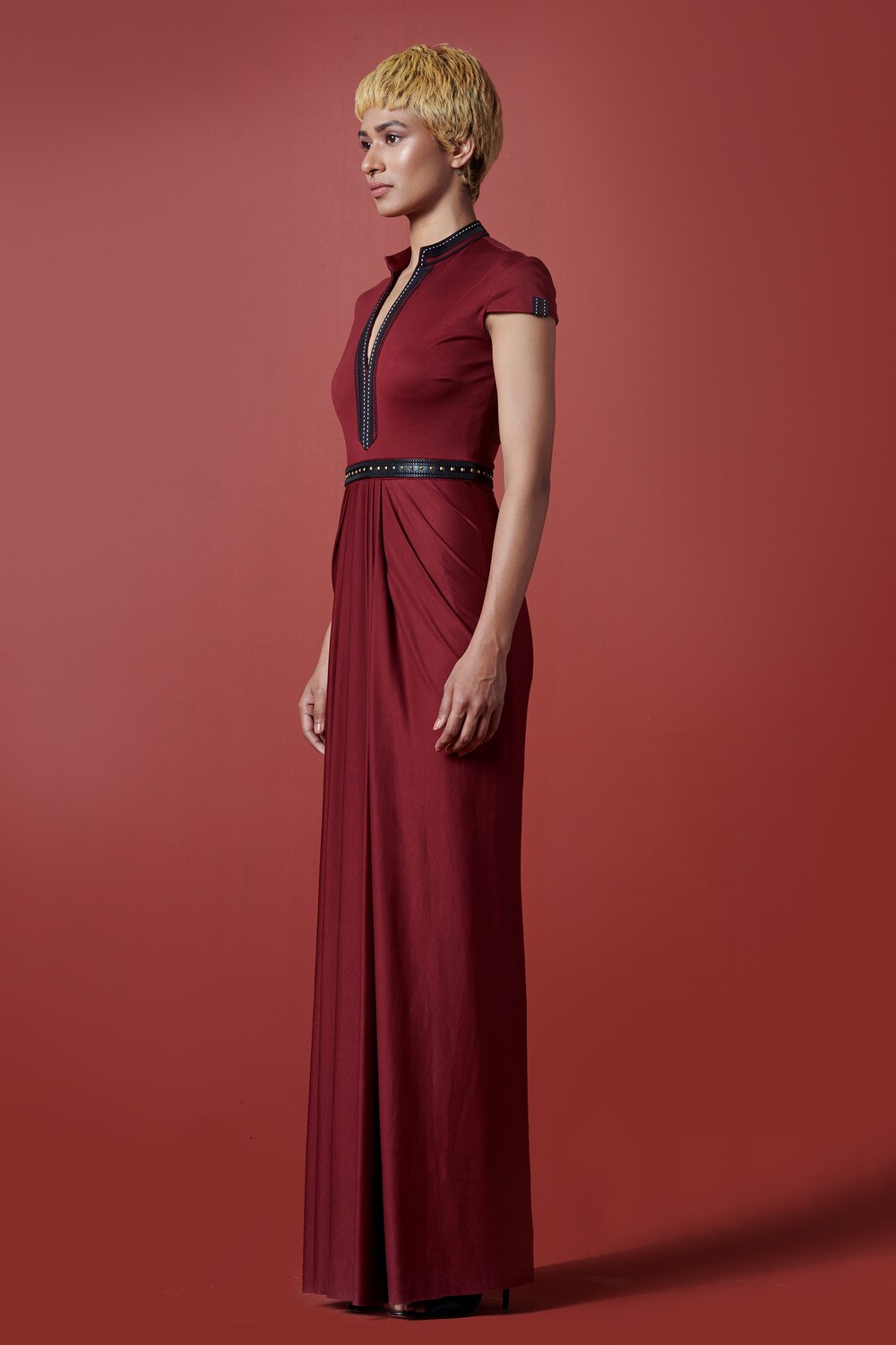 Sarge Belted Saree Gown
