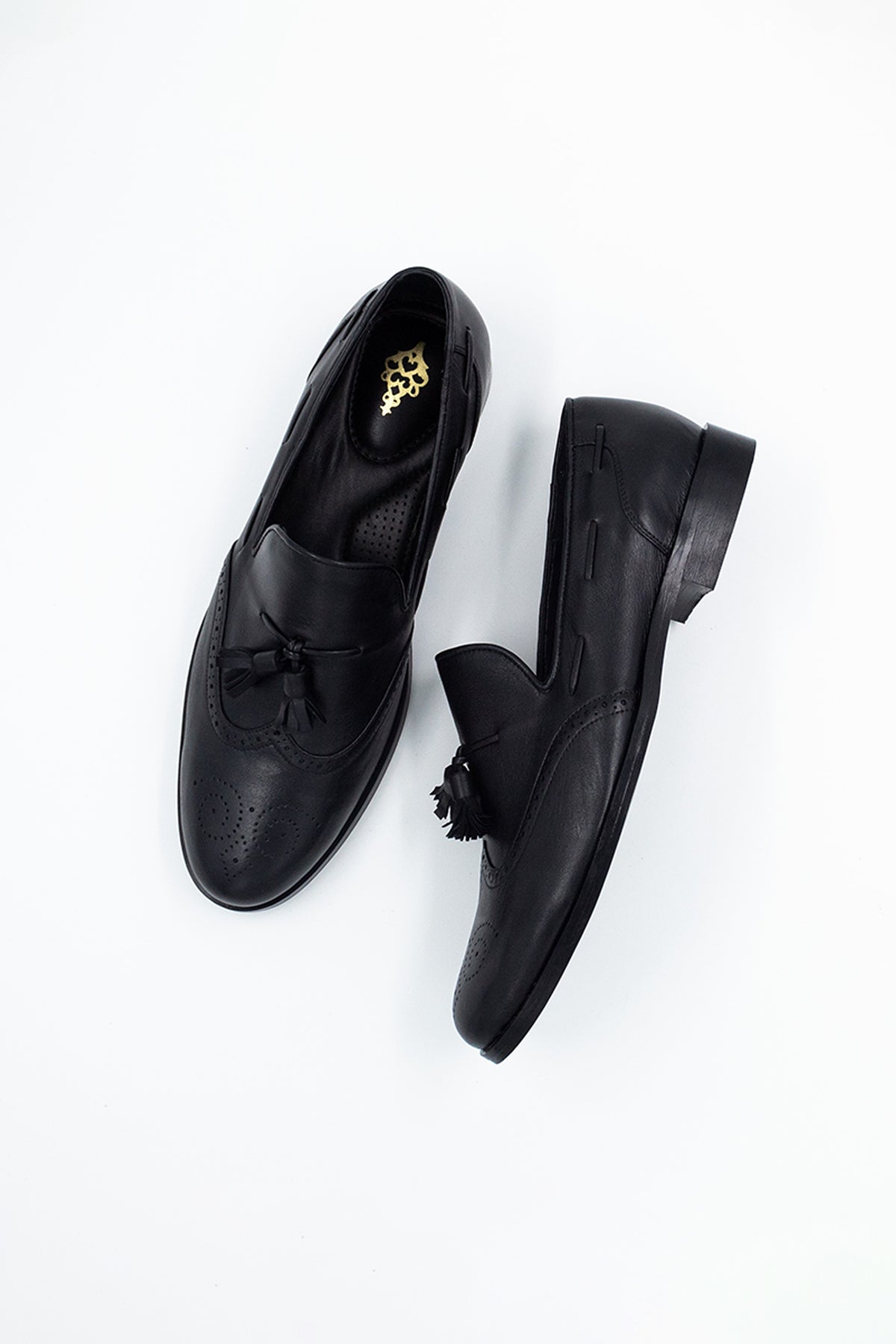 Adamas Textured Leather Shoes