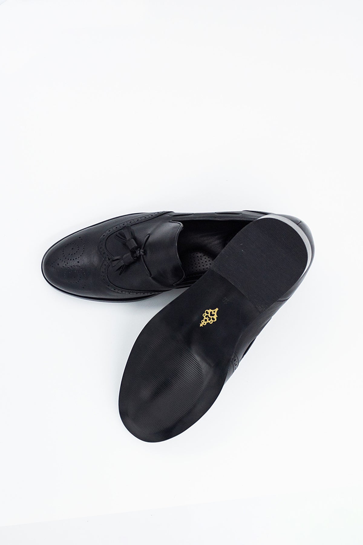 Adamas Textured Leather Shoes