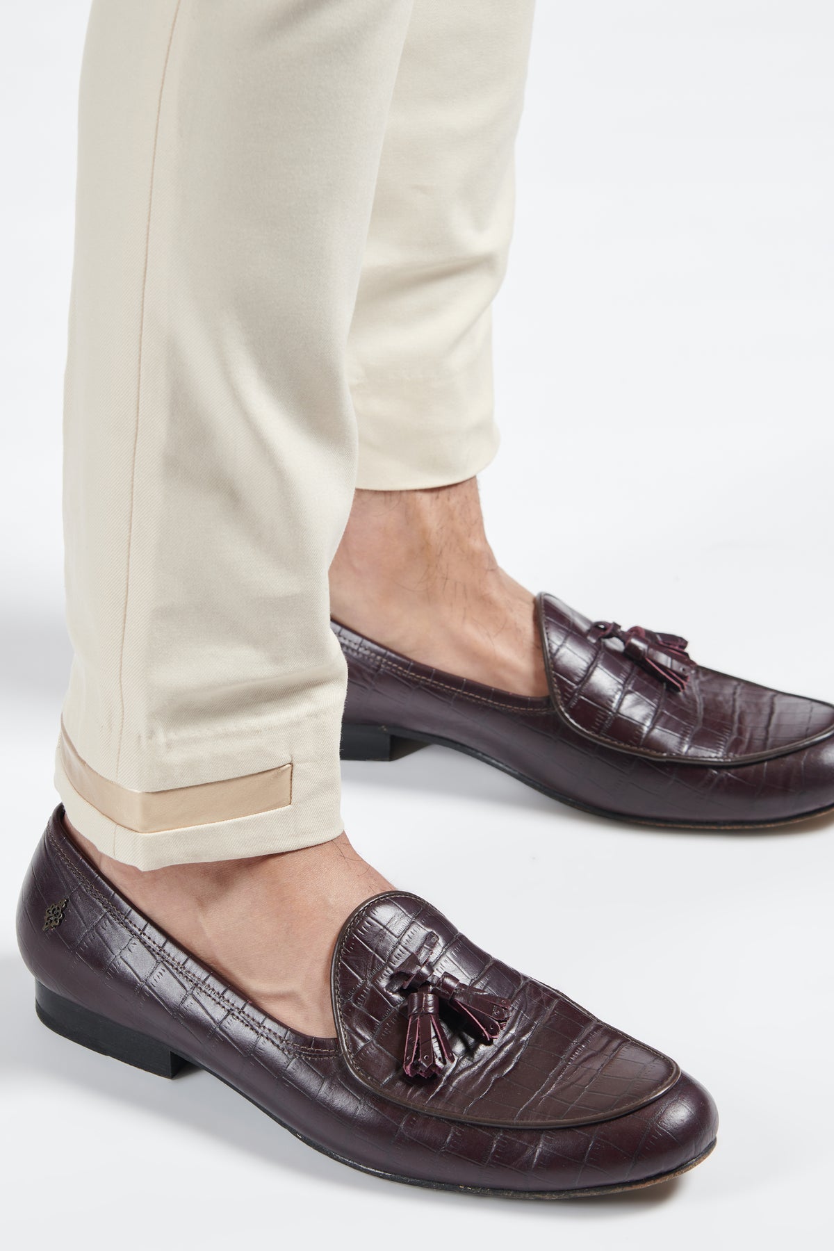 Classic Off-White Trouser with Adamas