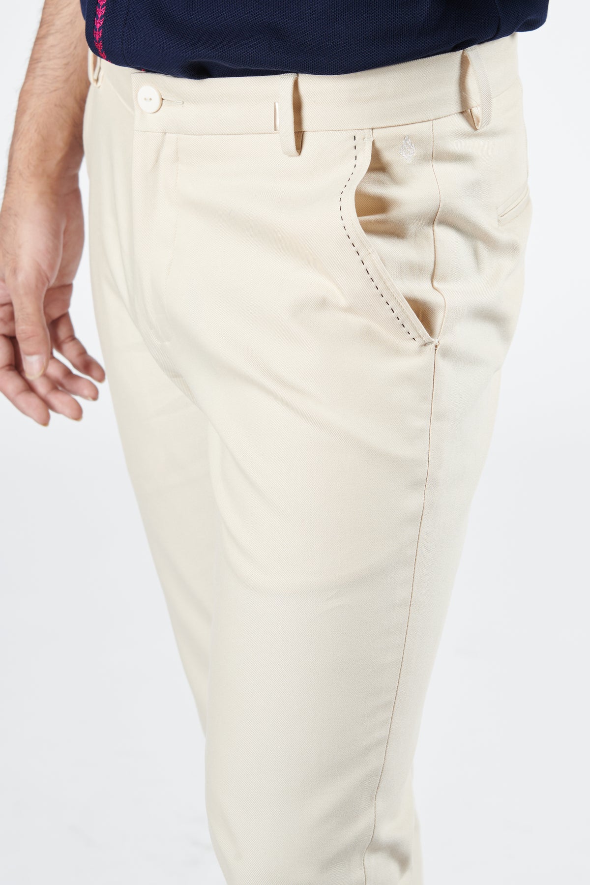 Classic Off-White Trouser with Adamas