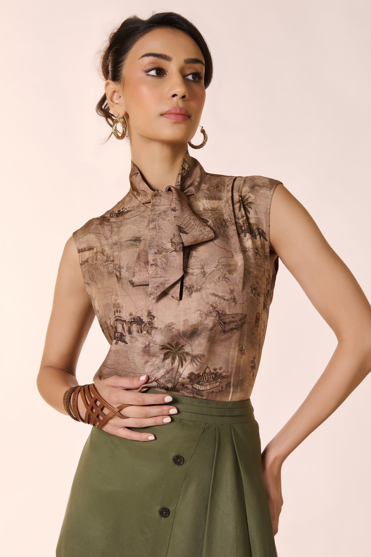 Knot Collar Top