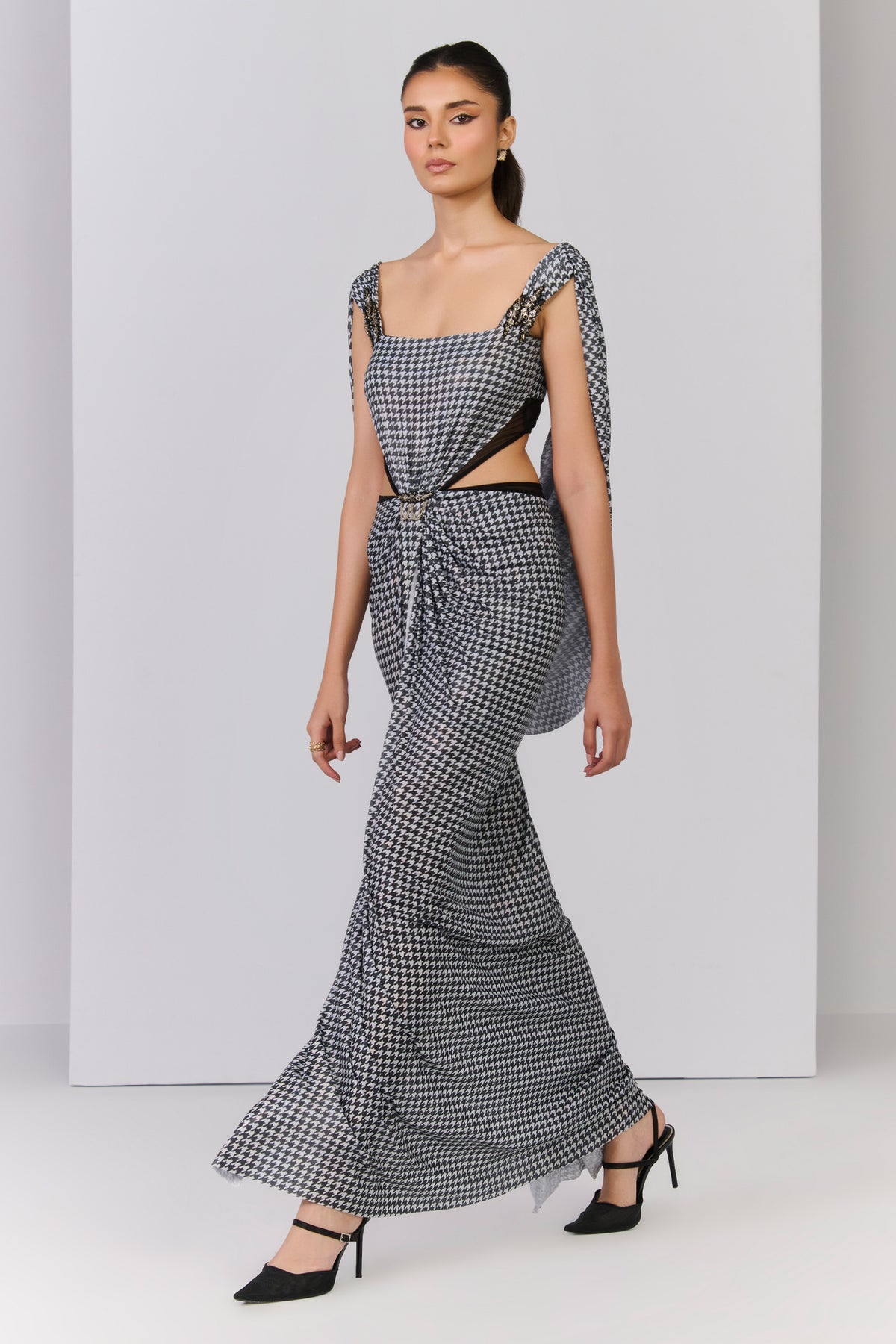 Check Printed Gown