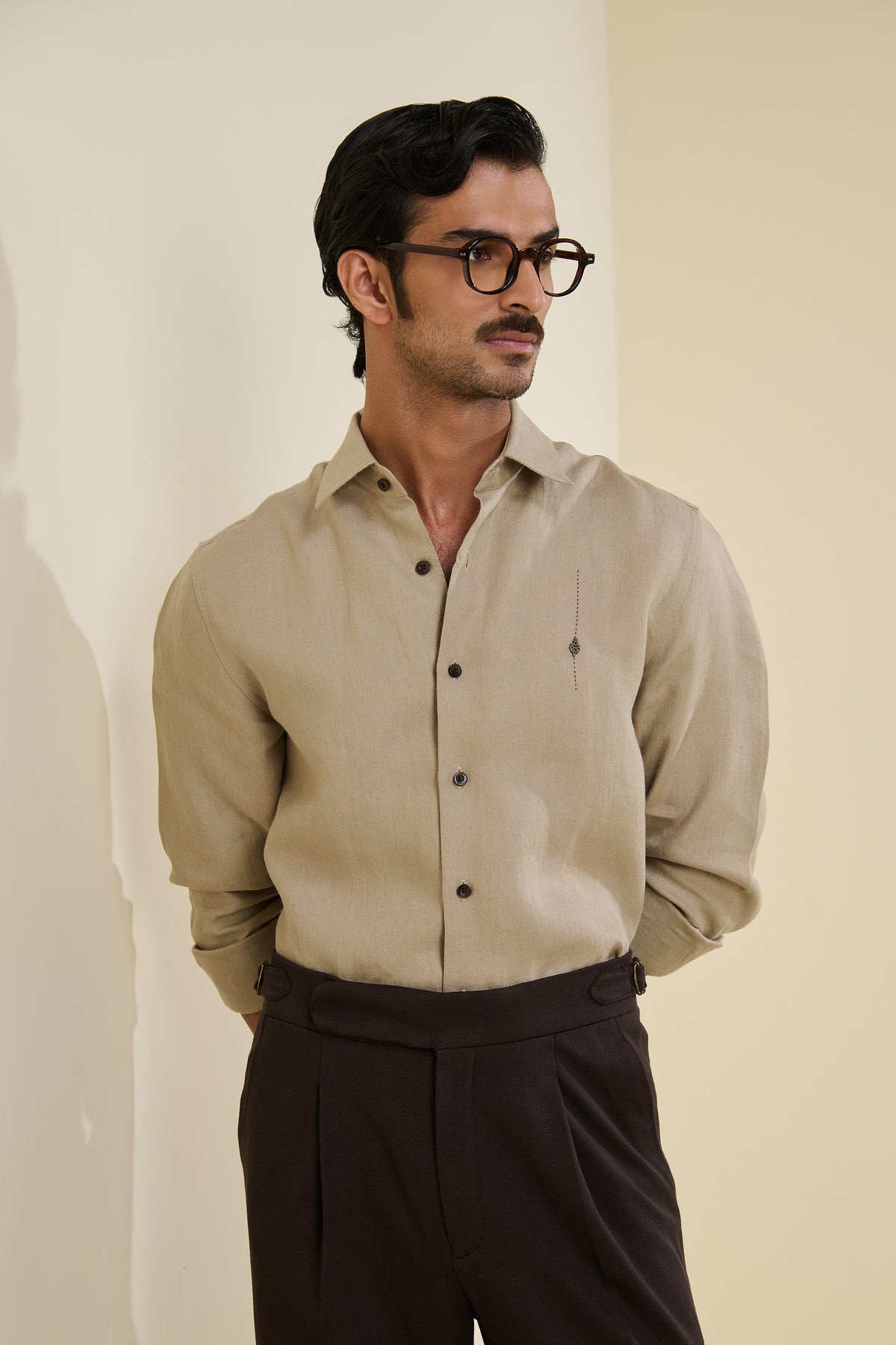 Beige Linen Shirt with Adamas