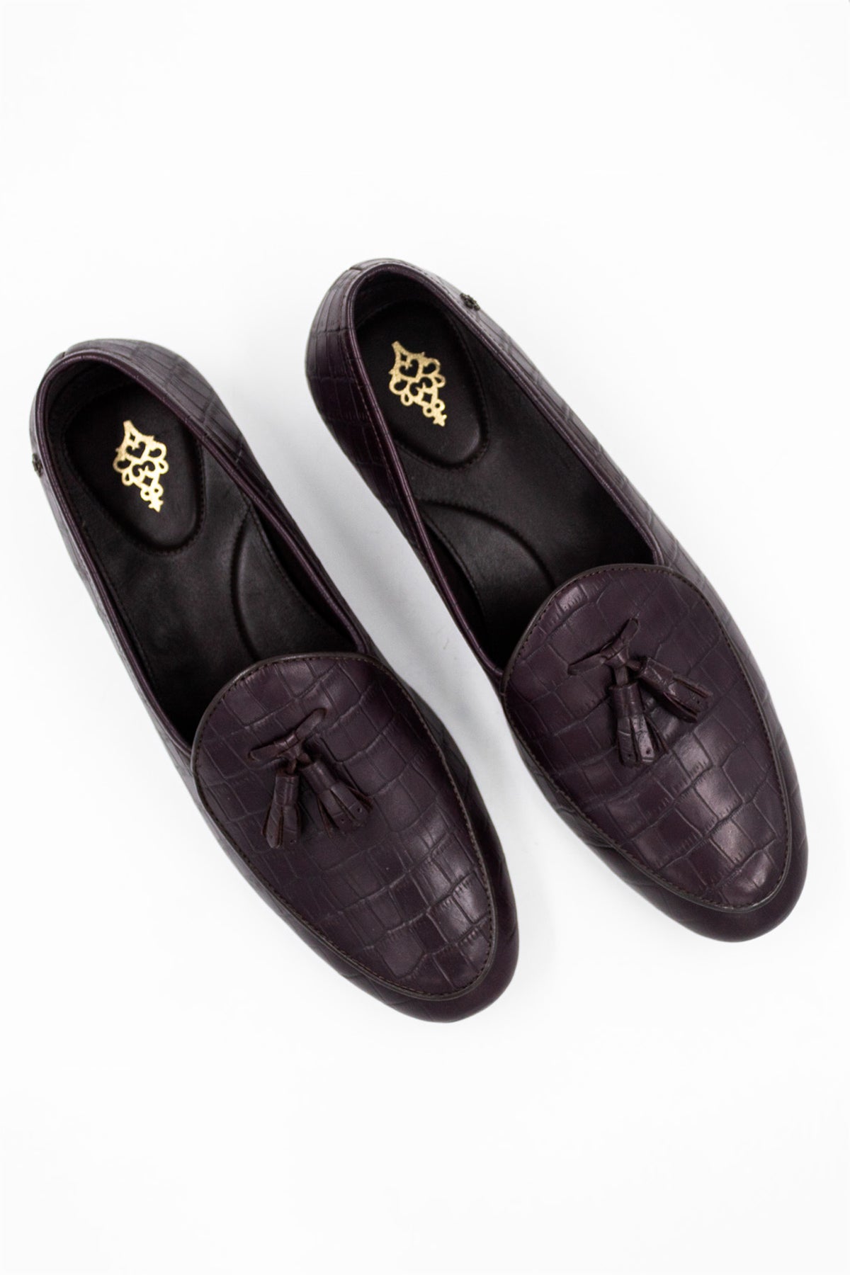 Cherry Croco Texture Leather Shoes