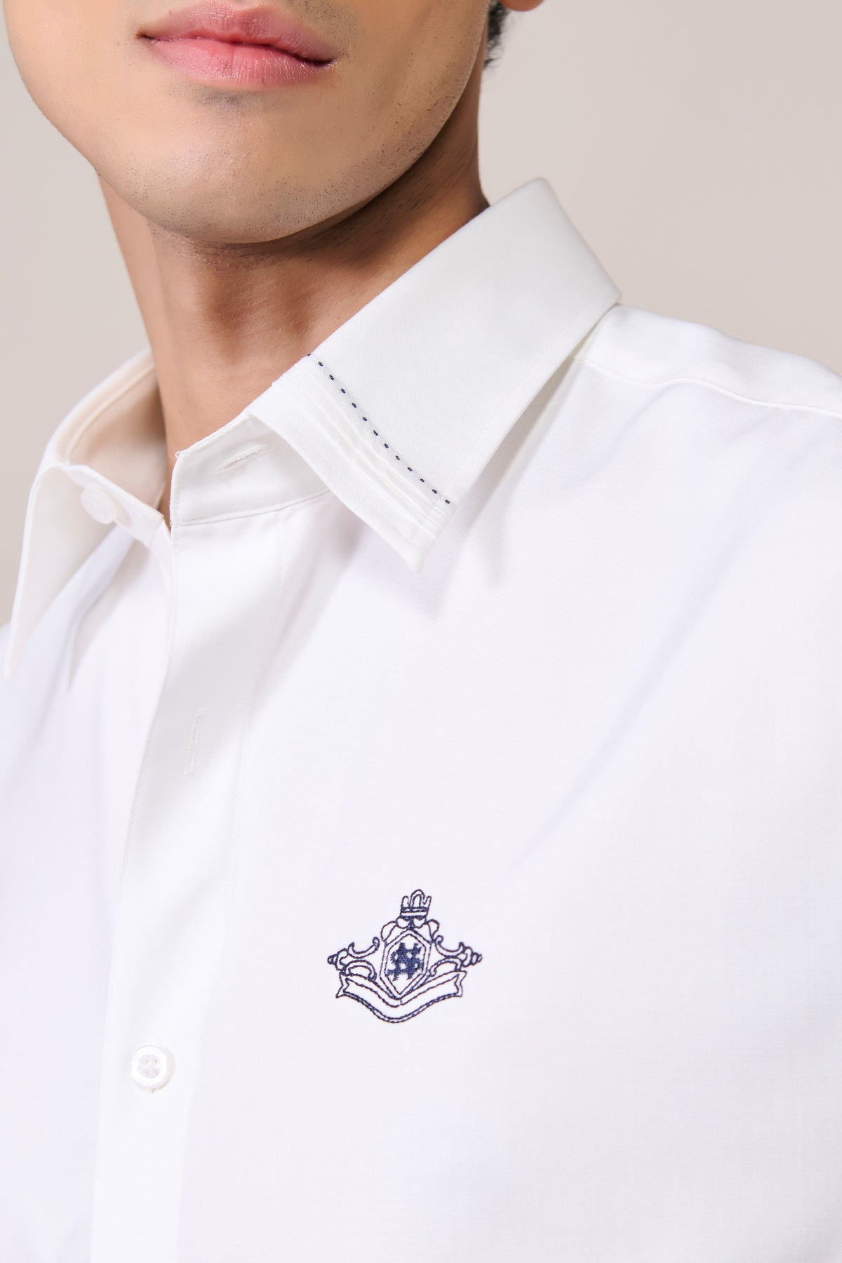 Signature Off White Shirt with Embroidered Crest