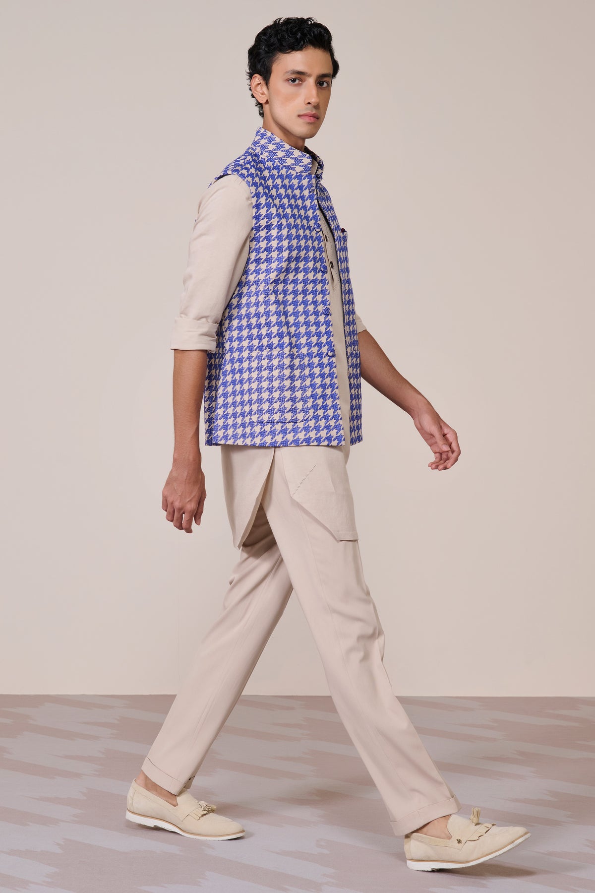 Blue Houndstooth Printed Waistcoat