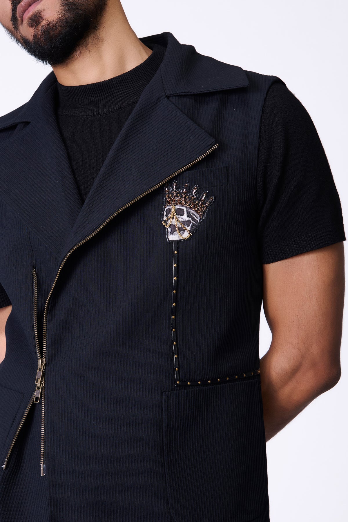 Black Anti-Trend Zipped Waistcoat