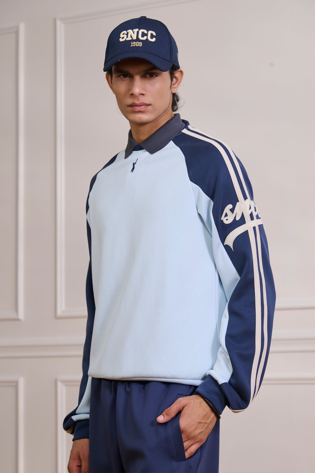 SNCC Contrast Piping Sweatshirt